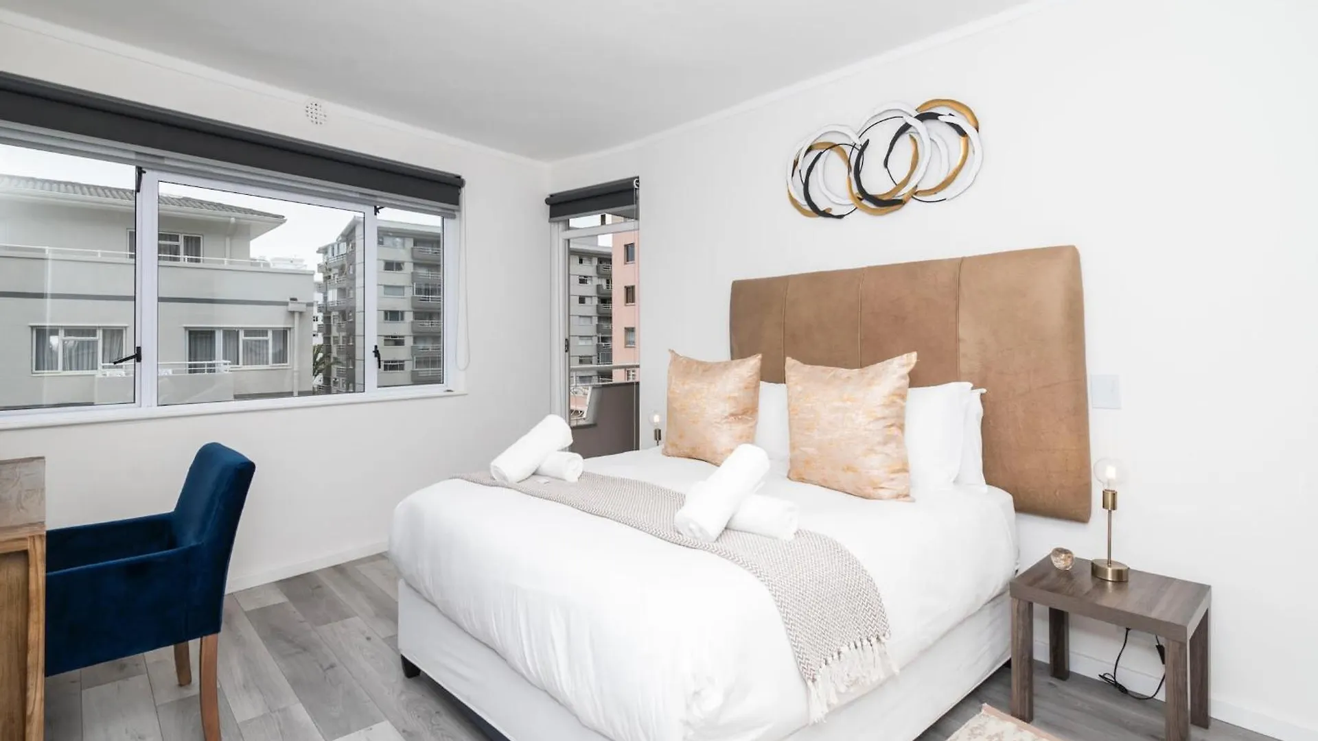 Apartment Modern Coastal Apt In Sea Point Cape Town