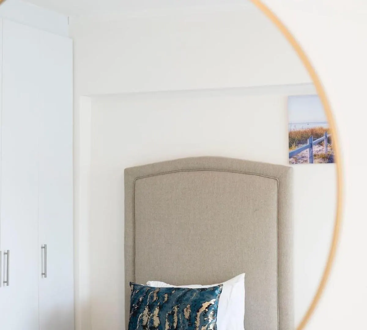Modern Coastal Apt In Sea Point Cape Town 0*,